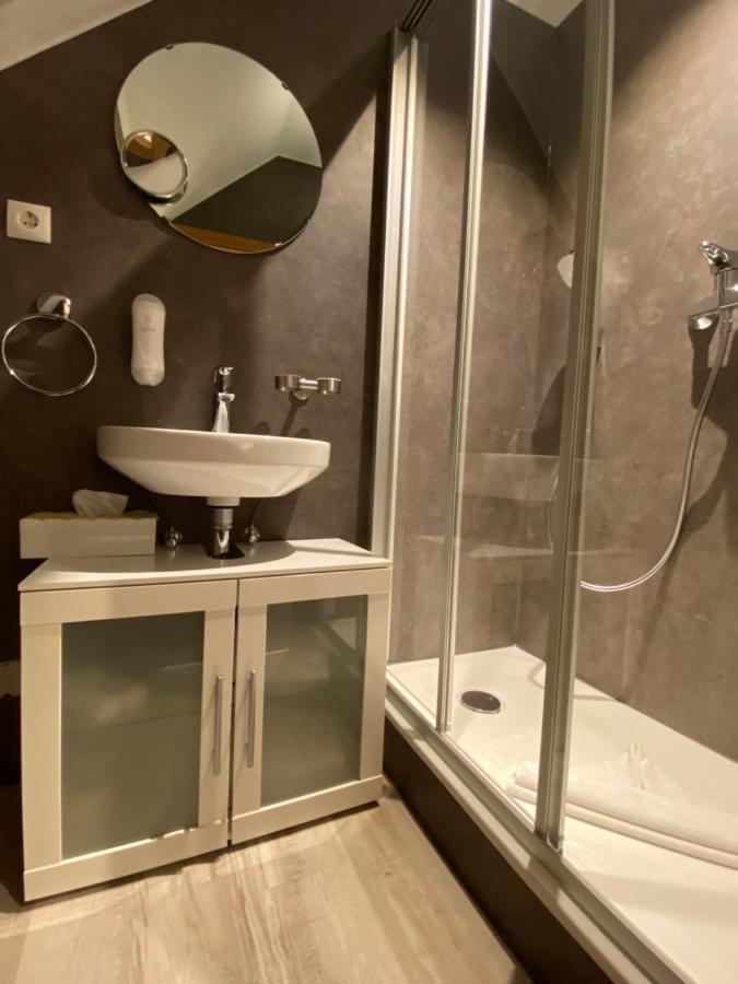 Gastehaus Spoth Hotel Руст Екстериор снимка