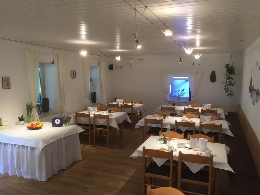 Gastehaus Spoth Hotel Руст Стая снимка